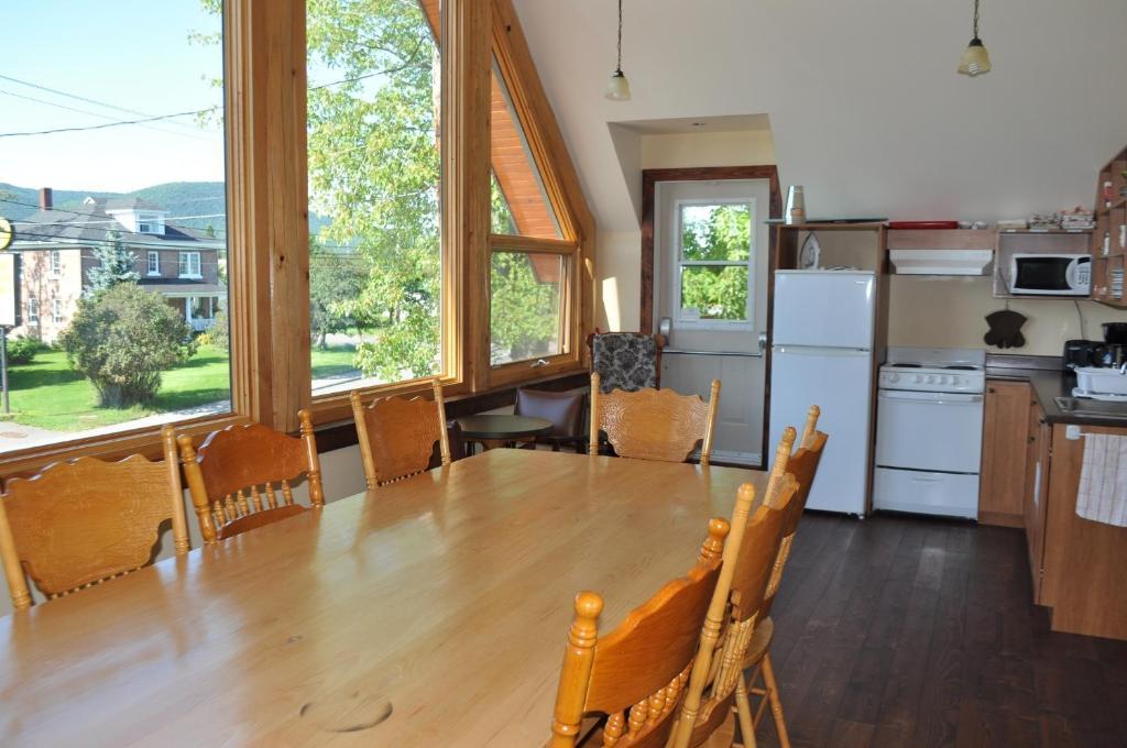 Auberge Du Marchand Maria Bagian luar foto