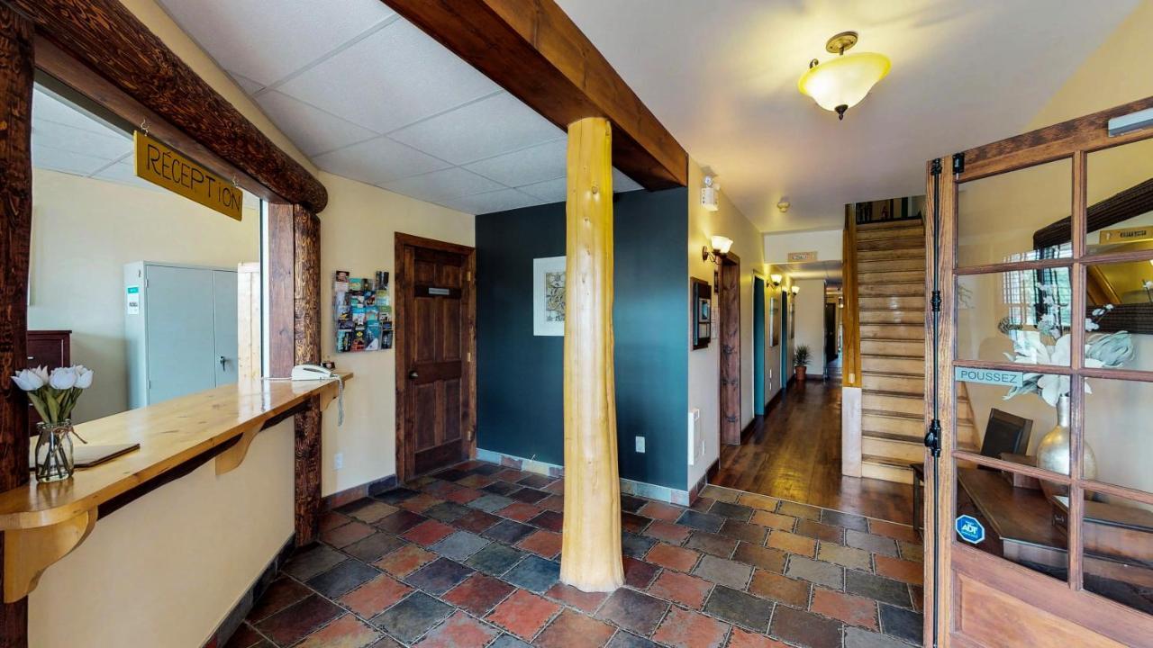 Auberge Du Marchand Maria Bagian luar foto